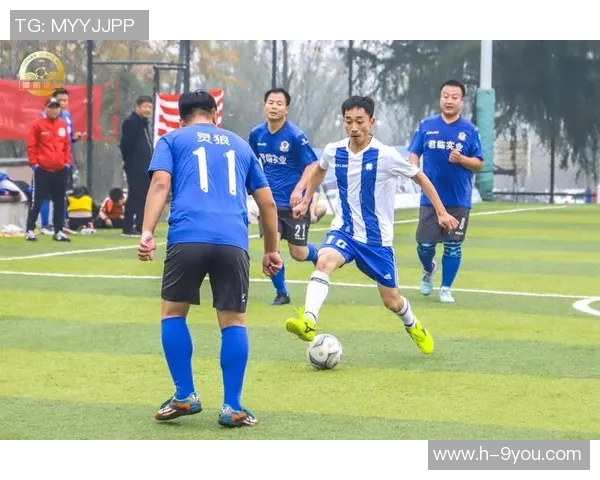 黄建业足球文案的魅力与影响力解析，助力足球文化传播与发展